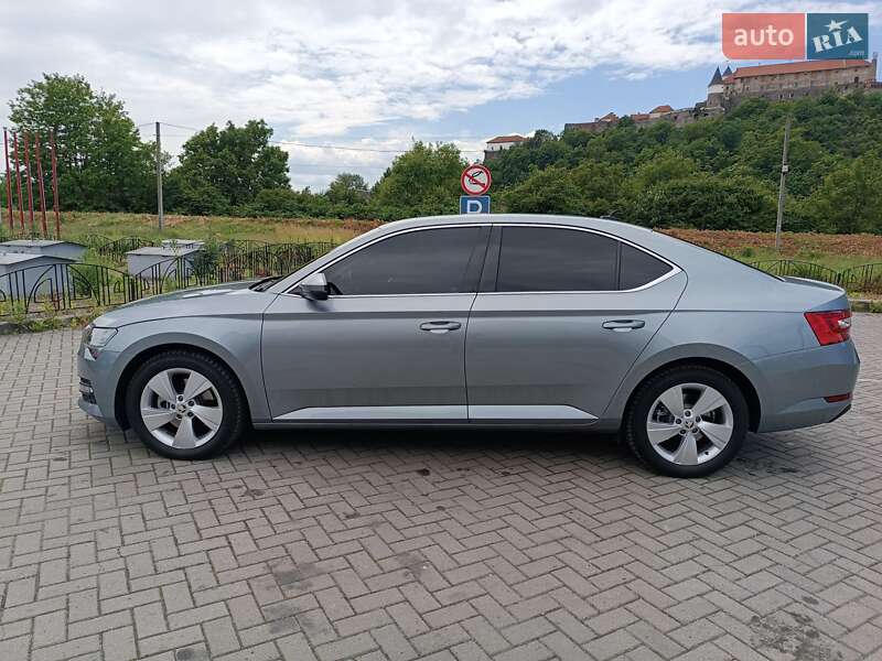 Ліфтбек Skoda Superb 2019 в Мукачевому