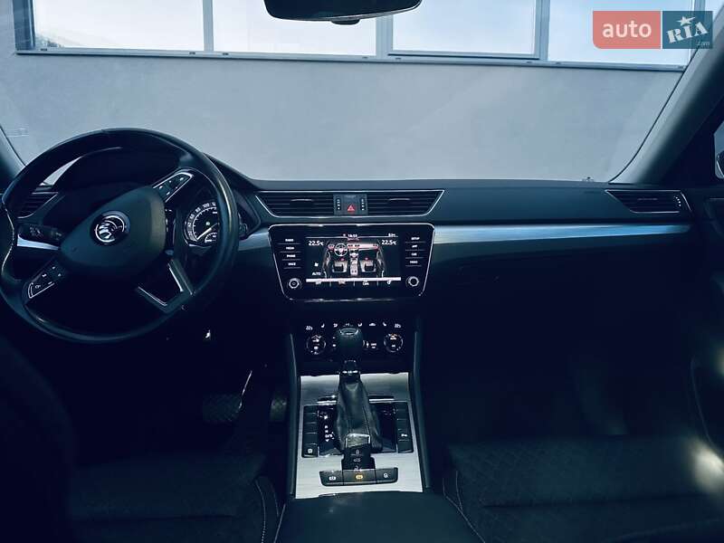 Ліфтбек Skoda Superb 2019 в Мукачевому