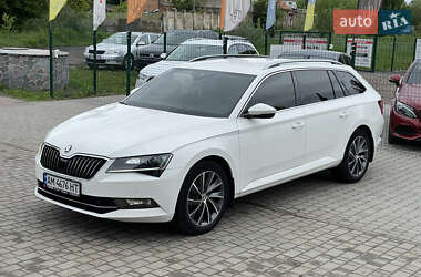 Универсал Skoda Superb 2017 в 