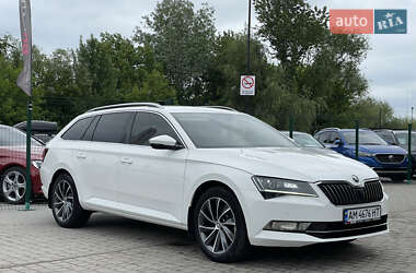 Универсал Skoda Superb 2017 в 