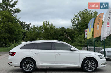 Универсал Skoda Superb 2017 в 