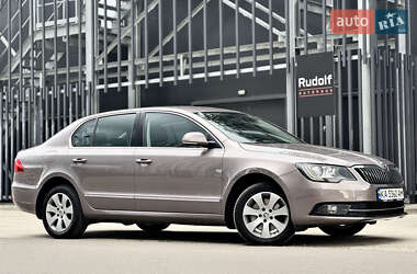 Лифтбек Skoda Superb 2014 в Киеве