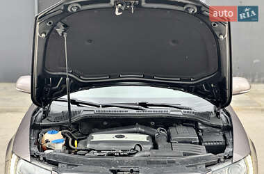 Лифтбек Skoda Superb 2014 в 