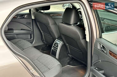 Лифтбек Skoda Superb 2014 в 