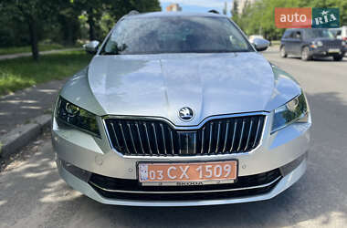 Универсал Skoda Superb 2017 в 