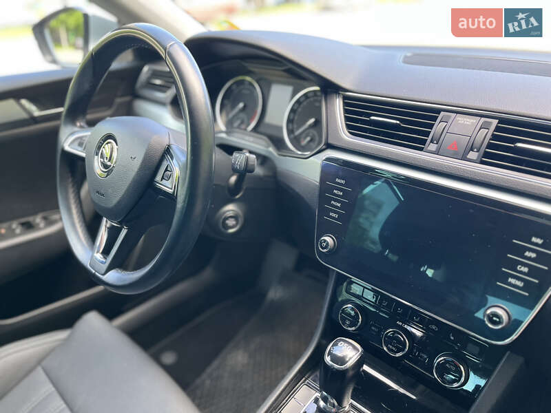 Универсал Skoda Superb 2017 в Киеве фото 16 Универсал Skoda Superb 2017 в Киеве