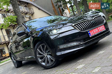 Ліфтбек Skoda Superb 2021 в 