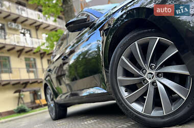 Ліфтбек Skoda Superb 2021 в 