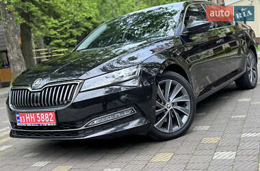 Ліфтбек Skoda Superb 2021 в 