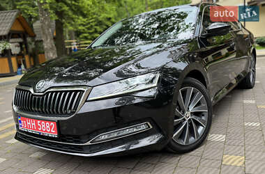 Ліфтбек Skoda Superb 2021 в 
