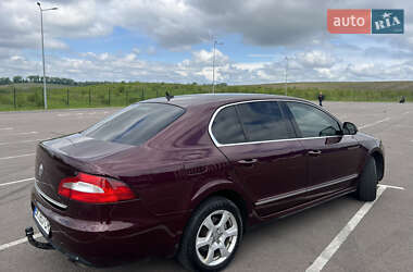 Ліфтбек Skoda Superb 2010 в 