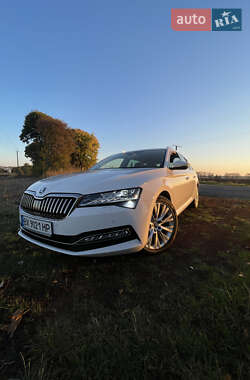 Універсал Skoda Superb 2019 в Старокостянтинові