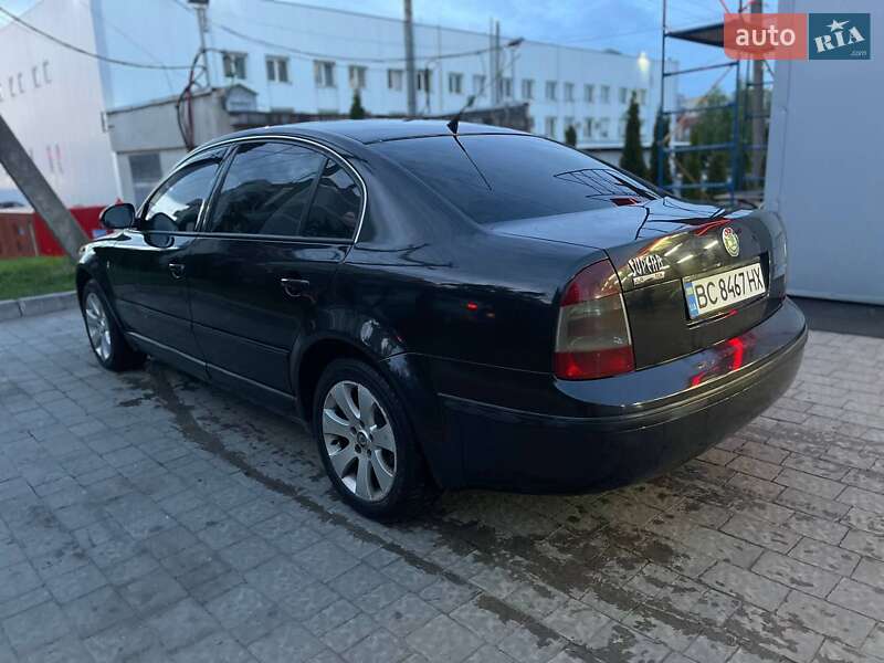 Лифтбек Skoda Superb 2007 в Львове