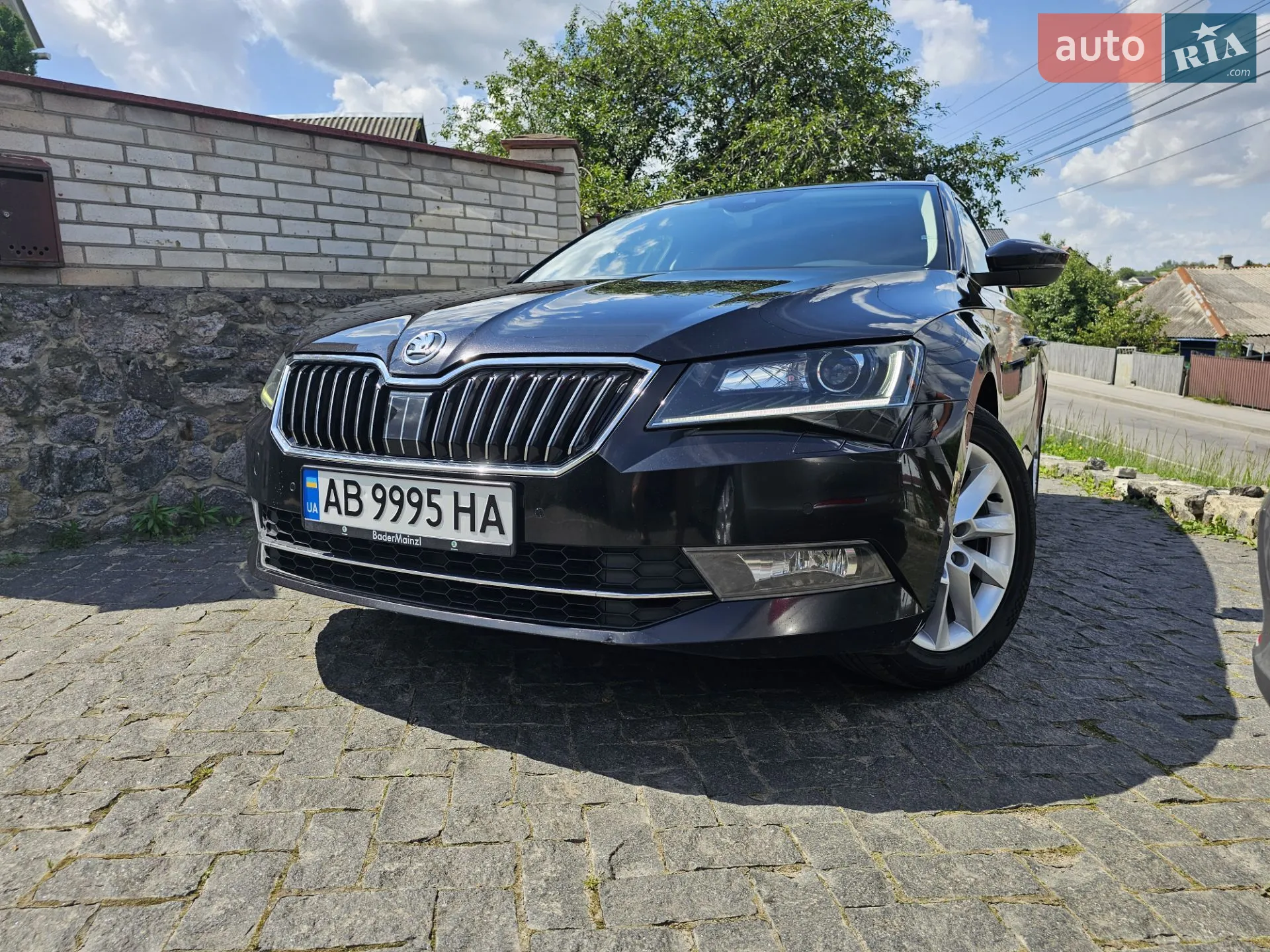 2018 Skoda Superb - мініатюра 2