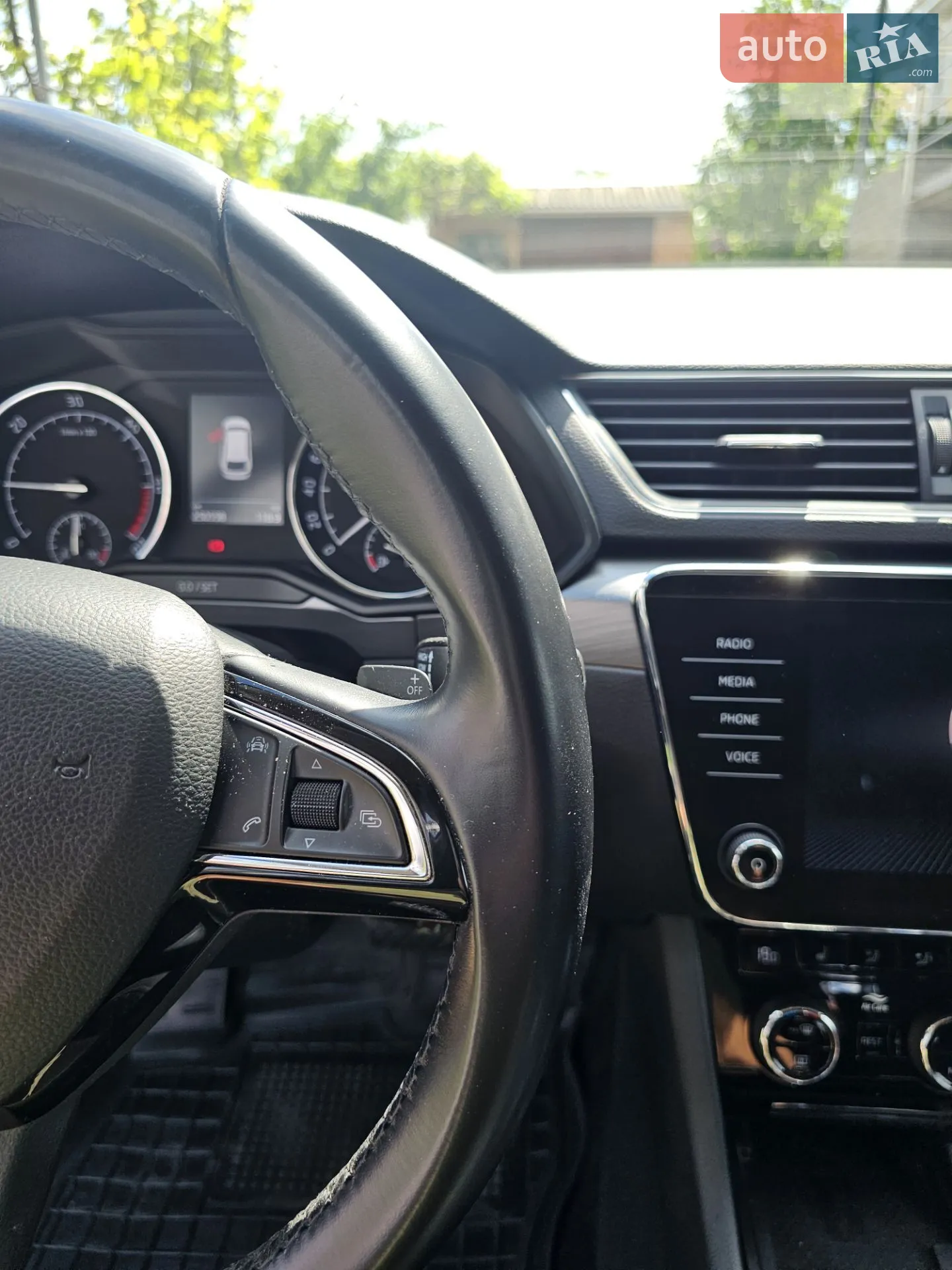2018 Skoda Superb - мініатюра 31
