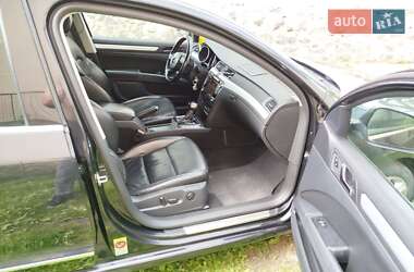 Універсал Skoda Superb 2011 в 