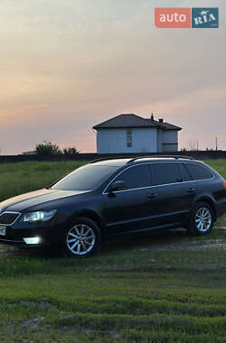 Универсал Skoda Superb 2013 в 