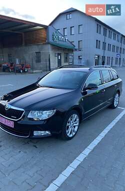 Универсал Skoda Superb 2012 в Рогатине