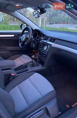 Универсал Skoda Superb 2012 в 