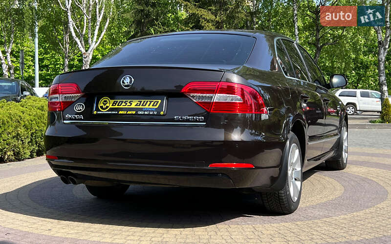Лифтбек Skoda Superb 2014 в Львове