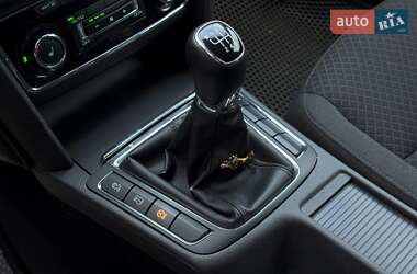 Универсал Skoda Superb 2015 в 