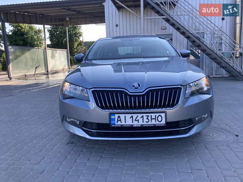 Лифтбек Skoda Superb 2018 в Чернигове
