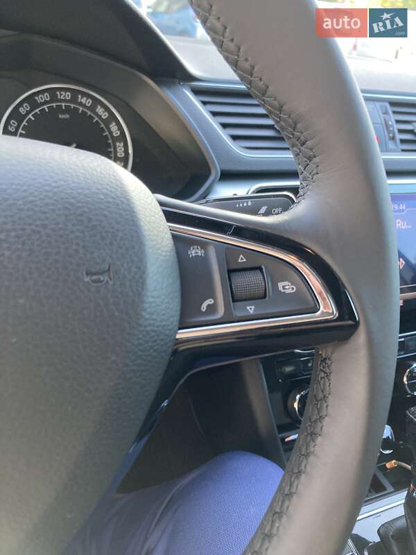 Лифтбек Skoda Superb 2018 в Чернигове