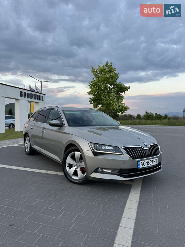 Skoda Superb 2015
