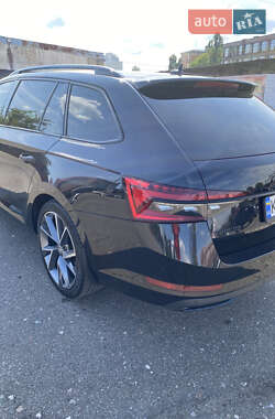 Универсал Skoda Superb 2020 в 
