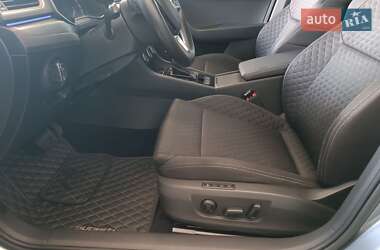 Лифтбек Skoda Superb 2016 в 