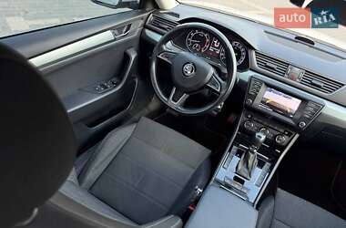 Ліфтбек Skoda Superb 2016 в 