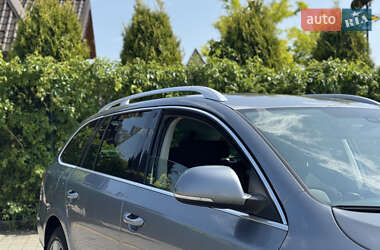 Универсал Skoda Superb 2010 в 