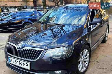 Универсал Skoda Superb 2013 в 
