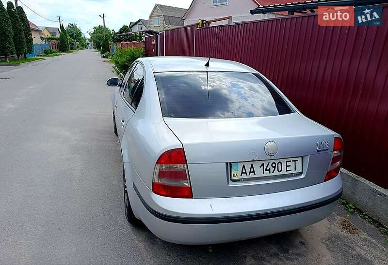 Ліфтбек Skoda Superb 2007 в Києві