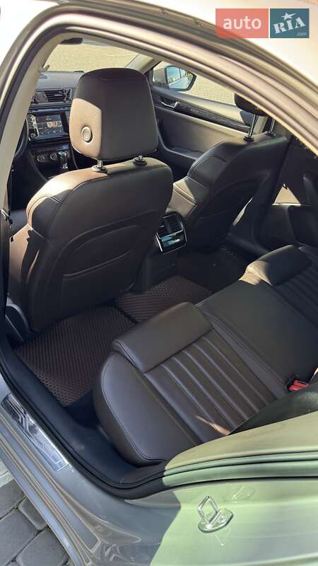 Лифтбек Skoda Superb 2016 в Виннице
