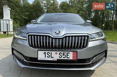 Ліфтбек Skoda Superb 2020 в 