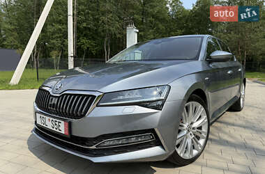 Ліфтбек Skoda Superb 2020 в 