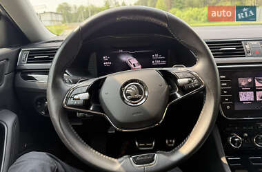 Ліфтбек Skoda Superb 2020 в 
