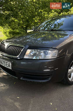Ліфтбек Skoda Superb 2006 в 