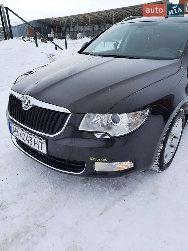 Універсал Skoda Superb 2011 в Києві
