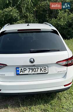 Универсал Skoda Superb 2019 в 