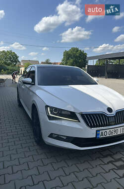 Лифтбек Skoda Superb 2018 в 