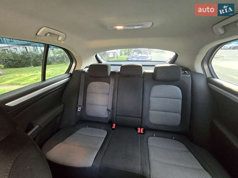 Ліфтбек Skoda Superb 2010 в Києві