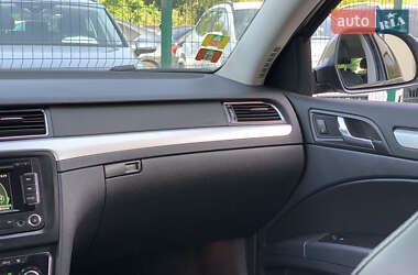 Универсал Skoda Superb 2013 в 