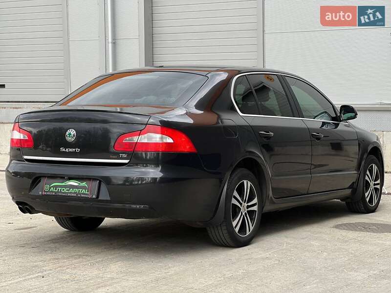 Лифтбек Skoda Superb 2012 в Киеве