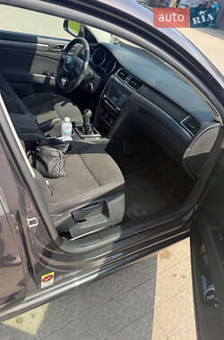 Универсал Skoda Superb 2010 в 