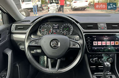 Универсал Skoda Superb 2018 в 