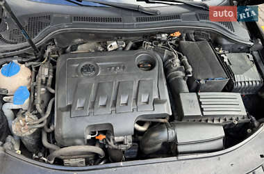 Универсал Skoda Superb 2013 в 