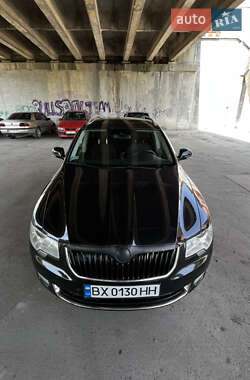 Универсал Skoda Superb 2011 в Каменец-Подольском