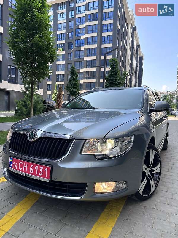 Универсал Skoda Superb 2010 в Ивано-Франковске